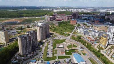 Москва, июль 2018, вид сверху центра российской столицы, москвы-реки и  делового центра города Москвы Редакционное Фотография - изображение  насчитывающей река, дело: 169607312