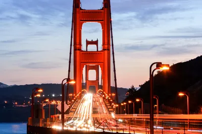 Дневные мост «золотые ворота» в Сан-Франциско, Калифорния Редакционное  Изображение - изображение насчитывающей вечнозеленый, структура: 170478565