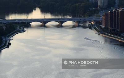 На Макаровском мосту в Екатеринбурге 20 августа запустят новую подсветку -  Вести Урал