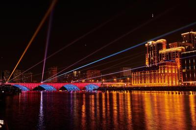 Большой Обуховский (Вантовый) мост в Санкт-Петербурге — фото, на карте,  разводится ли, высота