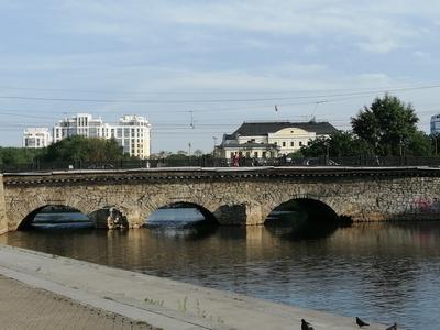 Дольше, чем Крымский: почему строительство Макаровского моста в  Екатеринбурге растянулось на семь лет?: Общество: Облгазета
