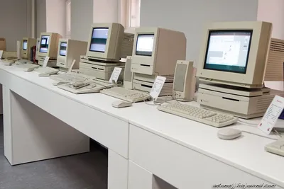 Стиву Джобсу понравилось бы: в Москве работает музей техники Apple. Что  вошло в коллекцию и как
