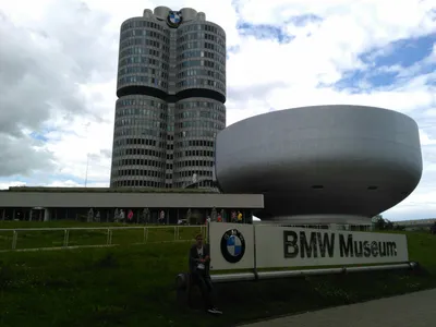 Музеят на BMW в Мюнхен | Pochivka.com