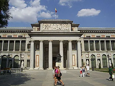 19 ноября 1819 года открылся музей Прадо