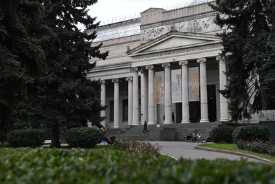 Окно на Запад» и огород: 105 лет истории Пушкинского музея | РБК Стиль