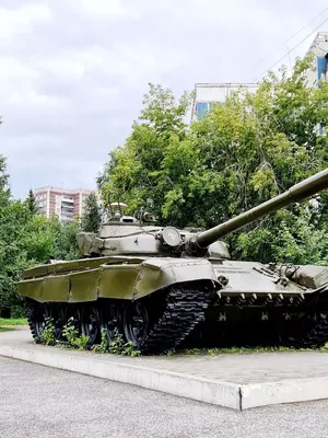 У музея \"Прорыва блокады Ленинграда\" появились подбитые украинские танки