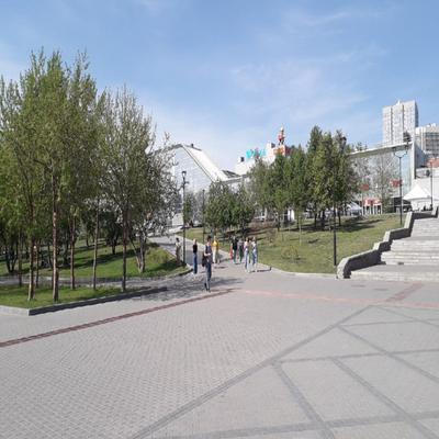 Михайловская набережная в Новосибирске — где находится, фото, аттракционы с  ценами, инфраструктура