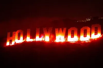 Как на склоне Лос-Анджелеса возник «HOLLYWOOD»: история самой знаменитой  надписи Америки | myDecor