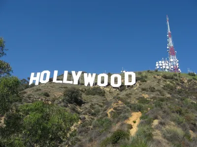В США изменили знаменитую надпись Hollywood