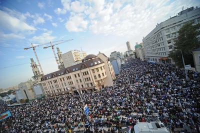 Мэра Москвы Собянина пригласили на самый большой в России асфальтный намаз  - IslamNews