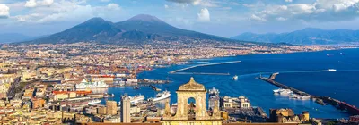Вид С Воздуха На Неаполь Италия — стоковые фотографии и другие картинки  Неаполь - Неаполь, Италия, Большой город - iStock
