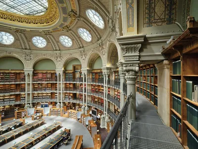 Национальная библиотека Франции фото фотографии