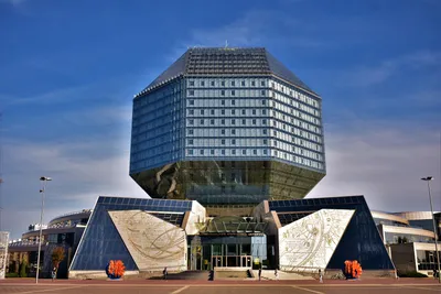 Национальная библиотека Беларуси, Минск, Беларусь - «Самое красивое здание  в Минске, которое оставило приятные впечатления...Теперь хочу посмотреть на  ночной город с такой высоты» | отзывы