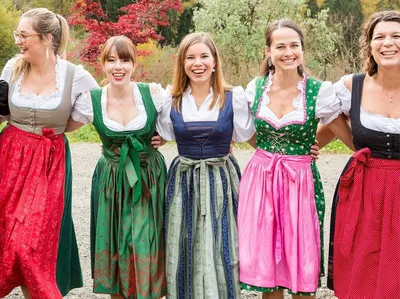 День национального костюма в немецкой школе