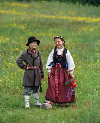 Латышский национальный костюм Стоковое Фото - изображение насчитывающей  антиквариаты, история: 29606522