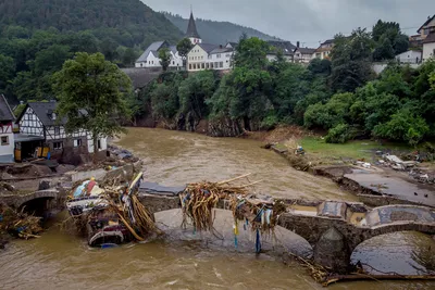 Как немцы переживают \"наводнение века\" на западе страны - Российская газета