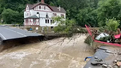 На Германию обрушился мощный потоп, более 50 человек пропали без вести  (фото, видео)