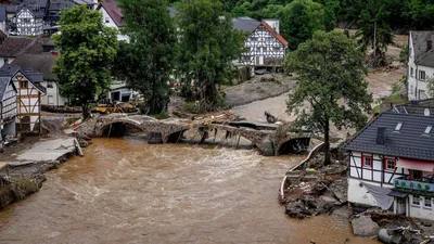 Число жертв наводнения на западе Германии достигло 133 человек - РИА  Новости, 17.07.2021