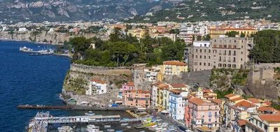 Самые красивые места планеты - Неаполь, Италия #туризм #tourism #travel  #красивыеместа #путешествия #красивыеместапланеты | Facebook