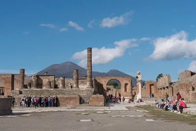 Naples Campania Italy. Pompeii was an ancient Roman city near modern Naples  in the Campania region of Italy, in the territory of the comune of Pompei  Stock Photo - Alamy