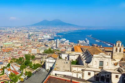 Historic Pied Dans L'eau Home In Posillipo In Naples, Campania, Italy For  Sale (11688807)