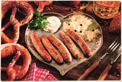 Вкусная немецкая еда стоковое изображение. изображение насчитывающей пена -  40028475