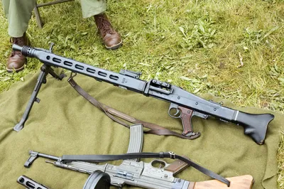 Масштаб 1/6 немецкий MP44 автомат для второй мировой войны, Штурмовая  винтовка, пластиковая машина, модель военного оружия для 12-дюймовых  экшн-фигурок, аксессуар | AliExpress