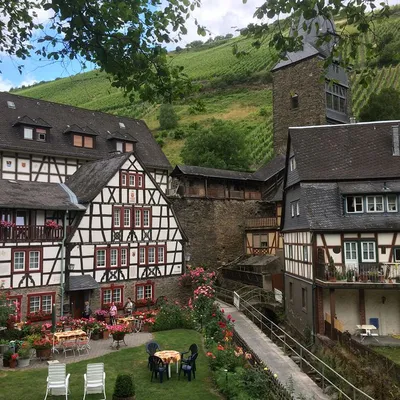 Красивая деревня Моншау в Германии. | Пикабу