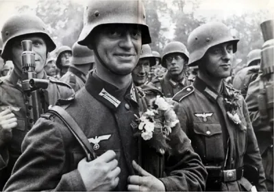 Почему немецкие солдаты носили форму серого цвета и какие страны  последовали их примеру | История. Драматургия истории | Дзен
