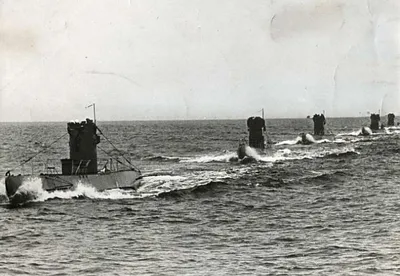 Немецкие подводники после похода на конвой PQ-17.