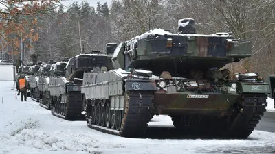 Эксперт: немецкие танки будут воевать против России впервые с 1945 года -  РИА Новости, 25.01.2023