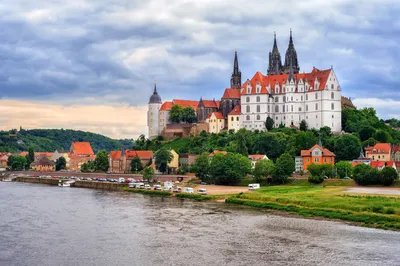 7 самых красивых замков в Германии · HostelsClub