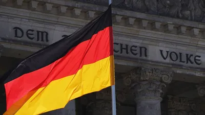 Немецкий флаг стоковое фото. изображение насчитывающей европа - 28129836