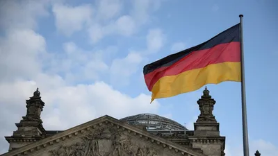 Немецкий флаг стоковое изображение. изображение насчитывающей германия -  5652485