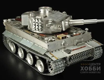 Тяжелый немецкий танк \"Тигр\" стоковое фото ©ratpack2 329994188