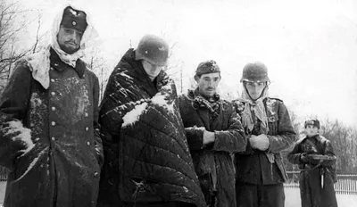 4 декабря 1942 года – «под Сталинградом мы попали в настоящий чертов  котел», - из писем немецких солдат домой
