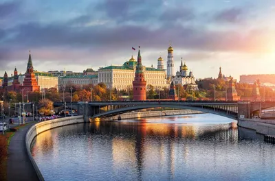 Названы новые красивые места Москвы для фотосессий - Российская газета