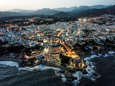 Нерха признана лучшим прибрежным городом на Пиренеях - Игуана Magazine