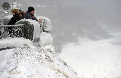 Из-за аномальных морозов в США замерз Ниагарский водопад (фото) | Новости  Мира на «Думской»