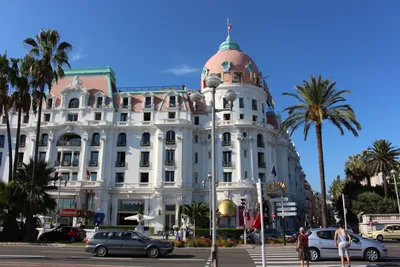 Le Negresco: where you sleep surrounded by five centuries of French art |  world itineraries