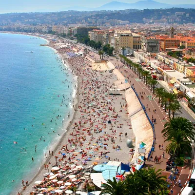 На каком пляже в Ницце лучше проводить время? | SLON