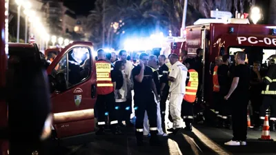 Теракт в Ницце: видео перехвата грузовика-убийцы