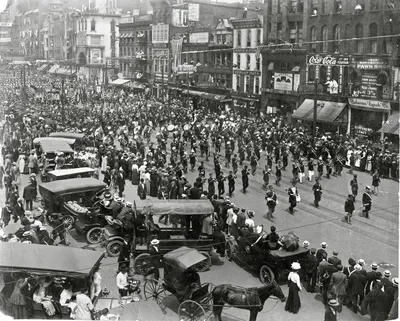 Vintage Photograph From 1900 Shows Times Square Before \"Times Square\" |  Viewing NYC