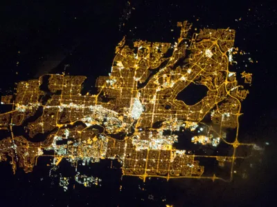 Появились фото Киева, Харькова, Днепропетровска с борта МКС