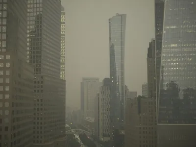 Как в фильме ужасов – 8 кадров туманного Нью-Йорка