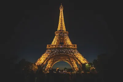 Ночные снимки Эйфелевой башни охраняются авторским правом - Вокруг Света