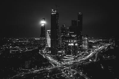 Города России — Ночная Москва (фото) | Космонавт Олег Артемьев