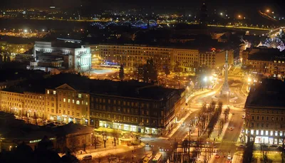 Необычная Рига - 💜 Ночью, в узких улочках Риги.. Фото - Egonslacis mobile  photography #Рига #Rīga | Facebook