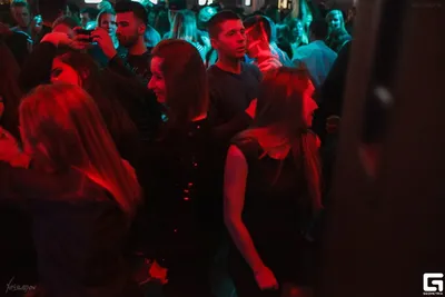 Топ популярных ночных клубов в Москве