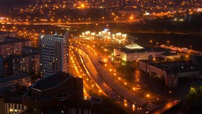 Красноярск Новостной on Instagram: \"Ночной Красноярск в отражении🌃  Отмечайте нас на фото и мы опубликуем их в своей новостной ленте. Фотограф:  @aleynikovaoks\"